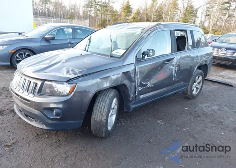 2016 Jeep Compass Sport z USA, uszkodzony, nr VIN 1C4NJDBB4GD780354